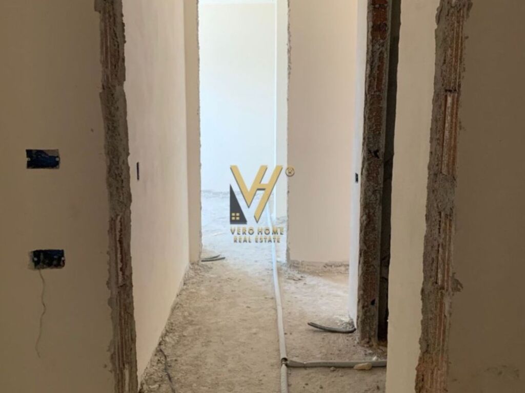 Shitet apartament 3+1+2 ne Qender te Tirane 121.4 m2 4