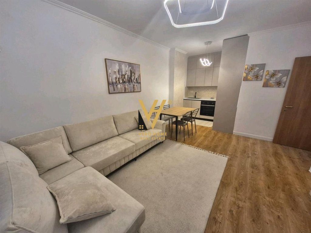 JEPET APARTAMENT 1+1+BLK ME QERA NE ASTIR 50.000 LEKE 2