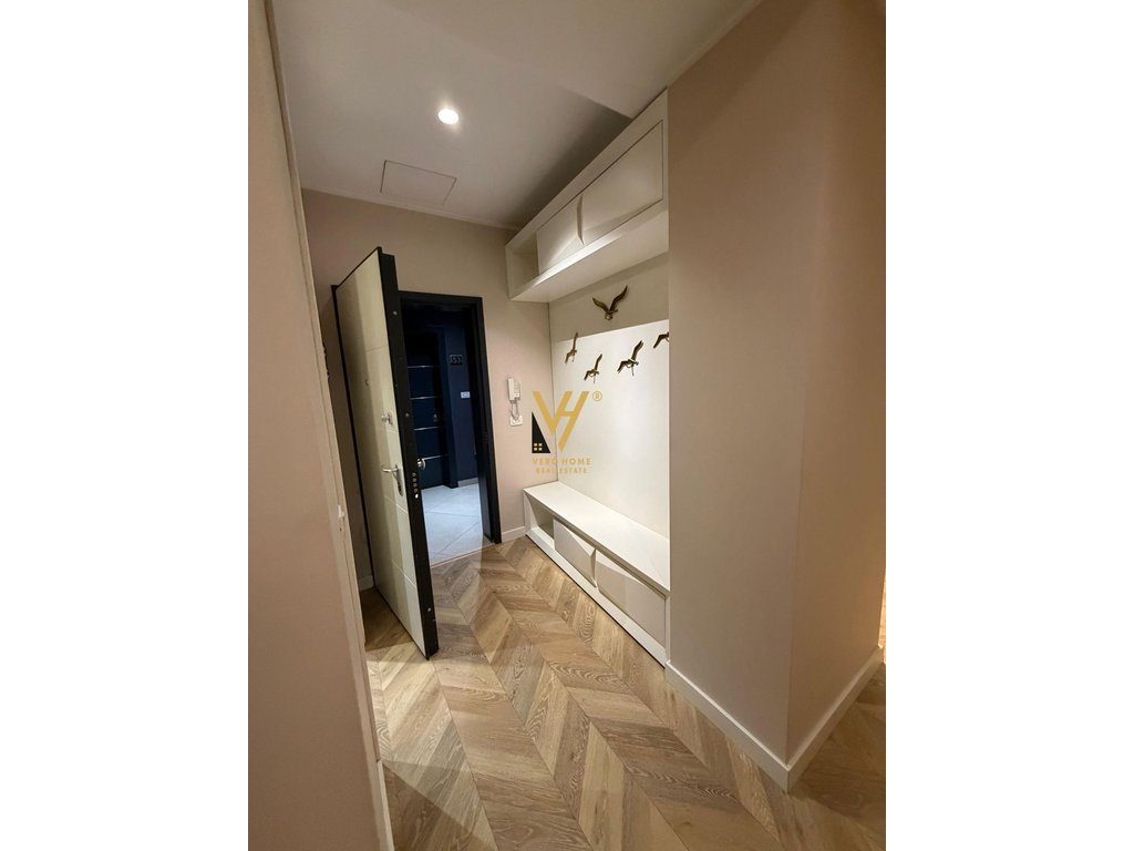 JEPET APARTAMENT 1+1+BLK ME QERA TE RRUGA ELBASANIT, PARK GATE 1.300 EURO 4