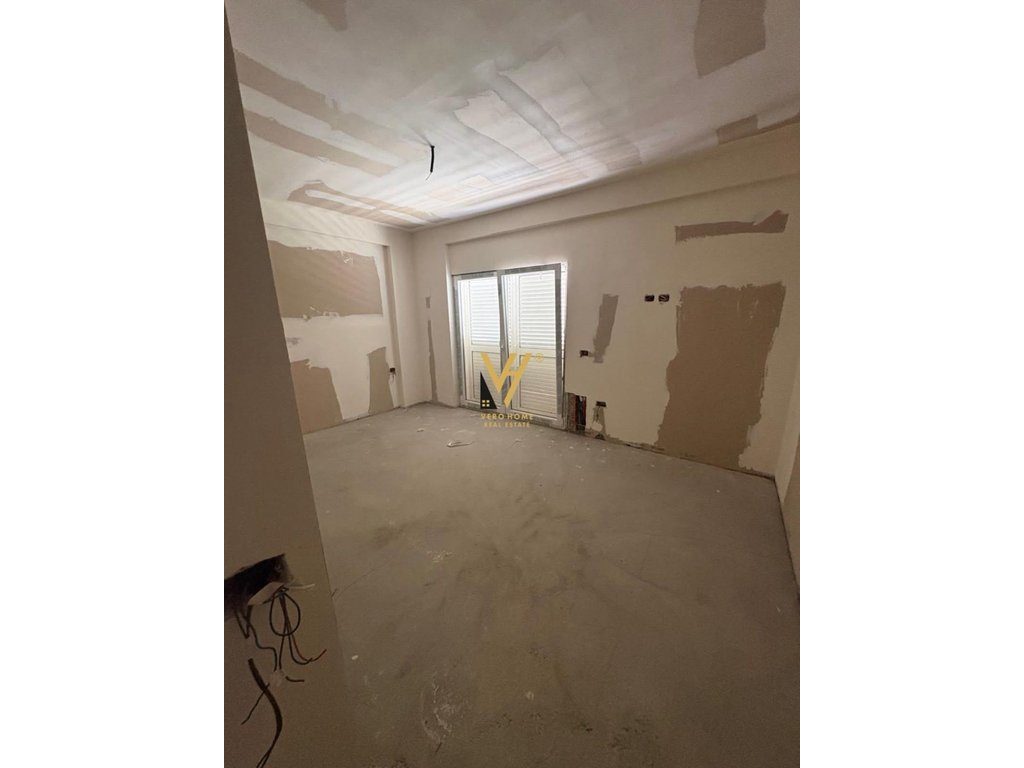 SHITET APARTAMENT 3+1+2+2BLK TE LAKELAND RES.FARKE 247.000 EURO 2