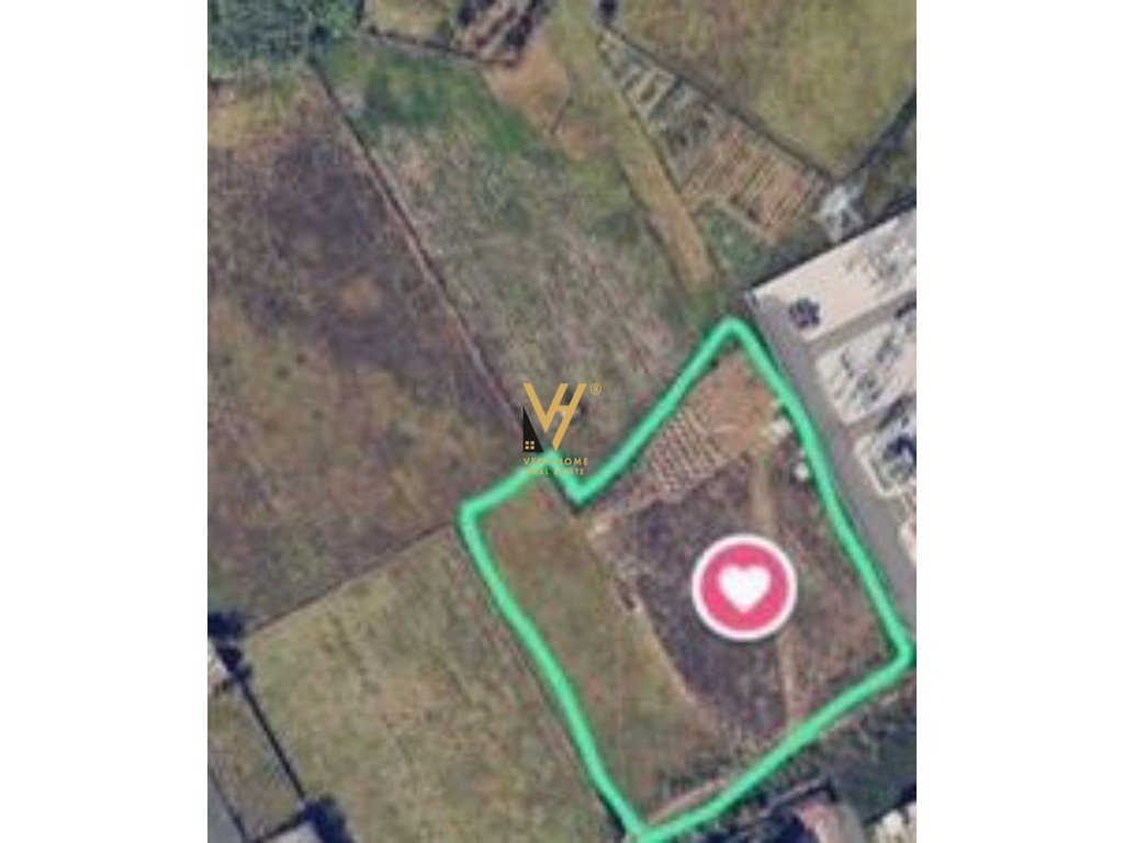 SHITET TOKE 4.300 M2 NE YZBERISHT, 450.000 EURO