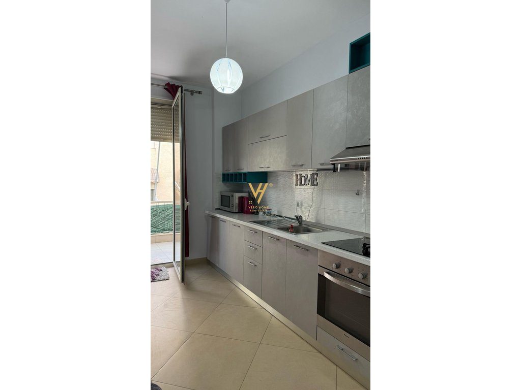 JEPET APARTAMENT 2+1+2 ME QERA TE RRUGA PETI, KOPSHTI ZOOLOGJIK 700 EURO 3