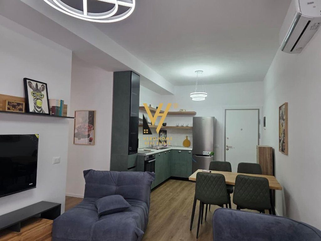 JEPET APARTAMENT 2+1+BLK ME QIRA TE KADIU, ALI DEMI 52.000 LEKE 2