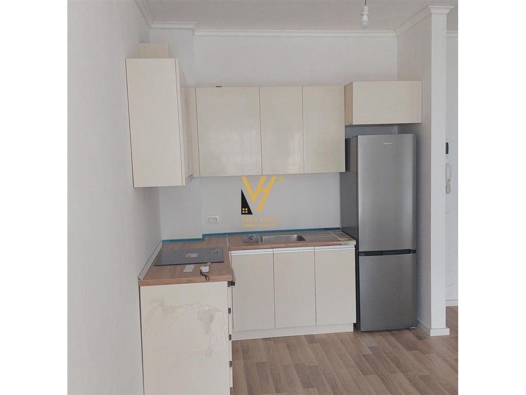 JEPET APARTAMENT 1+1+BLK ME QERA KOMPLEKSI DEMNERI ASTIR 480 EURO 3