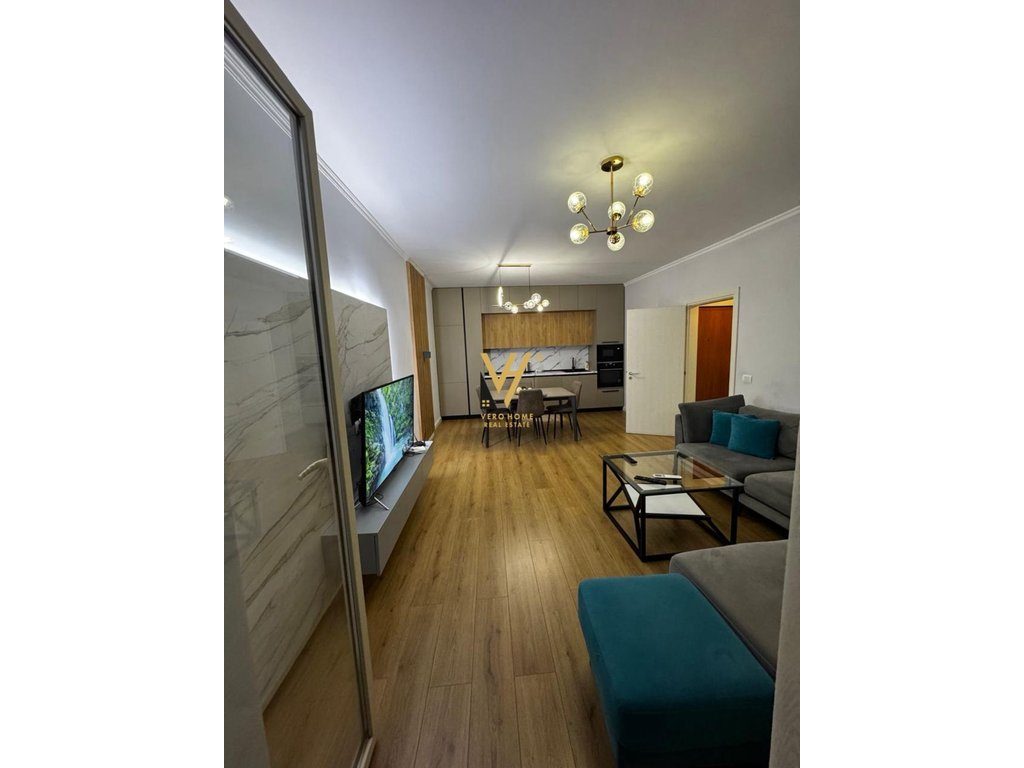 JEPET APARTAMENT 1+1 ME QIRA NE DURRES 500 EURO 2