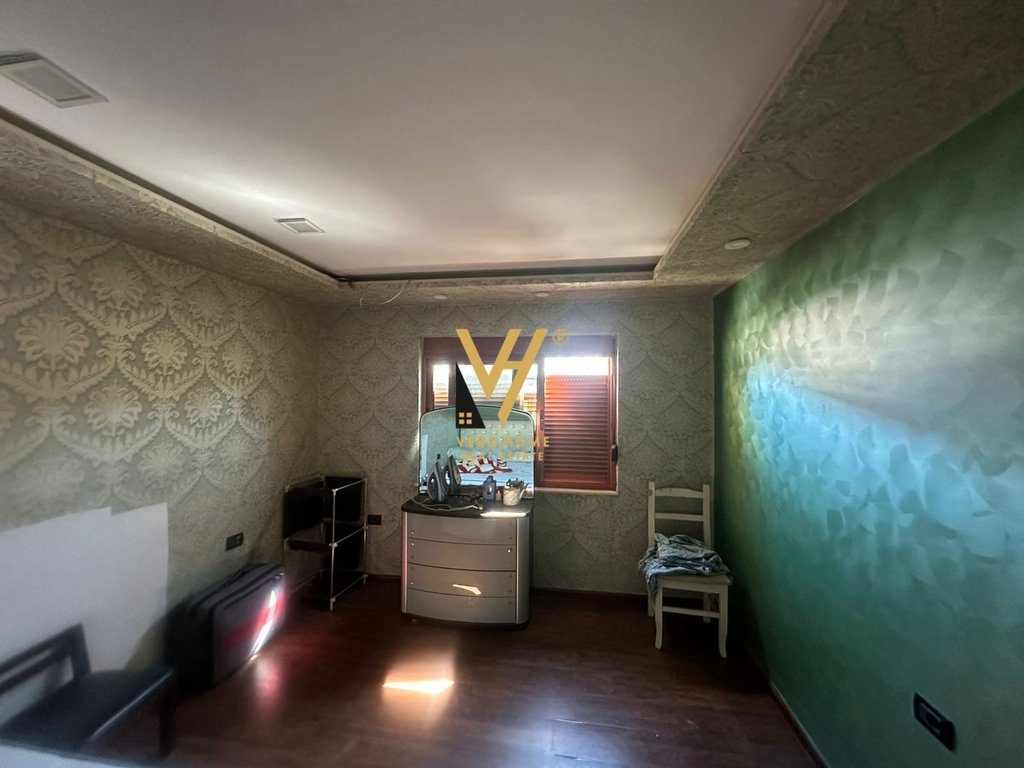 JEPET APARTAMENT 1+1+BLK ME QERA TE KOMUNA E PARISIT 400 EURO 3