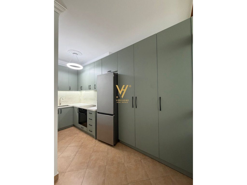 JEPET APARTAMENT 2+1+BLK TE RR. HIM KOLLI 80.000 LEKE 3