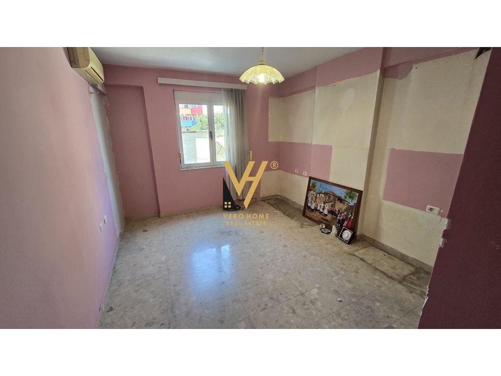 SHITET GARSONIERE 24 M2 TEK PIAZZA 79.000 EURO 2
