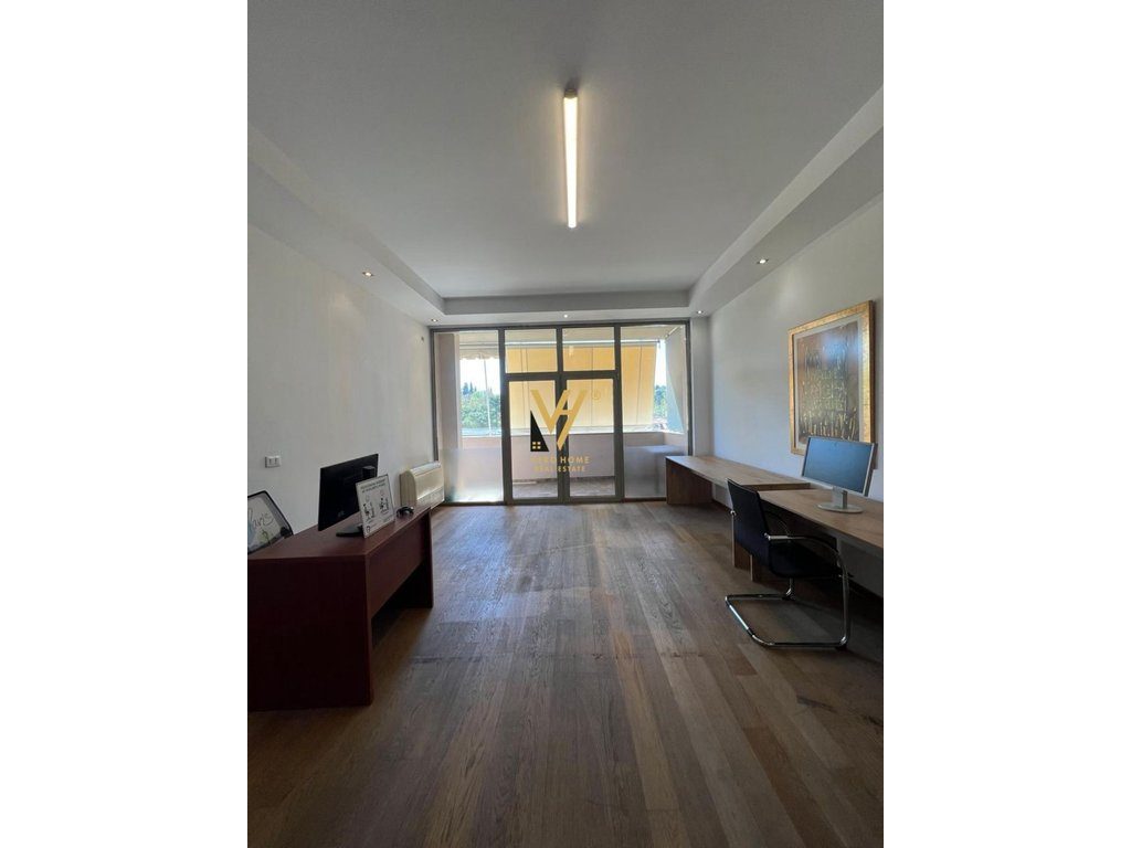 JEPET ZYRE 132 M2 ME QIRA TE GARDA 150.000 LEKE