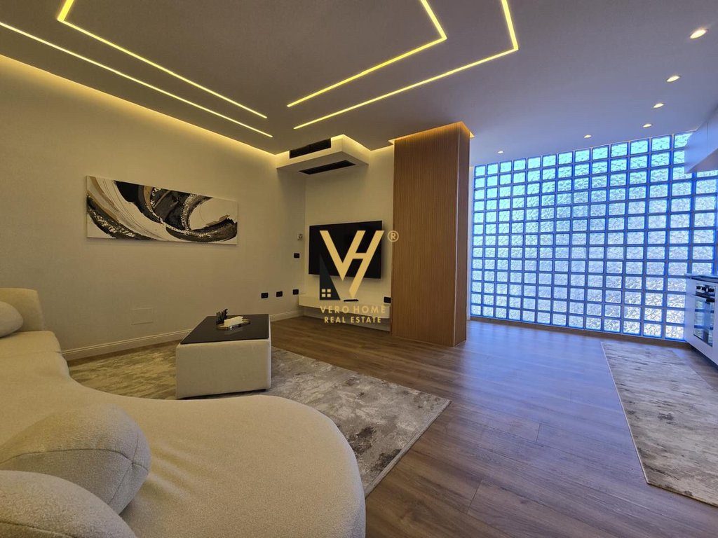 SHITET APARTAMENT 2+1+1+BLK RR. E KOSOVAREVE 348.000 EURO 2