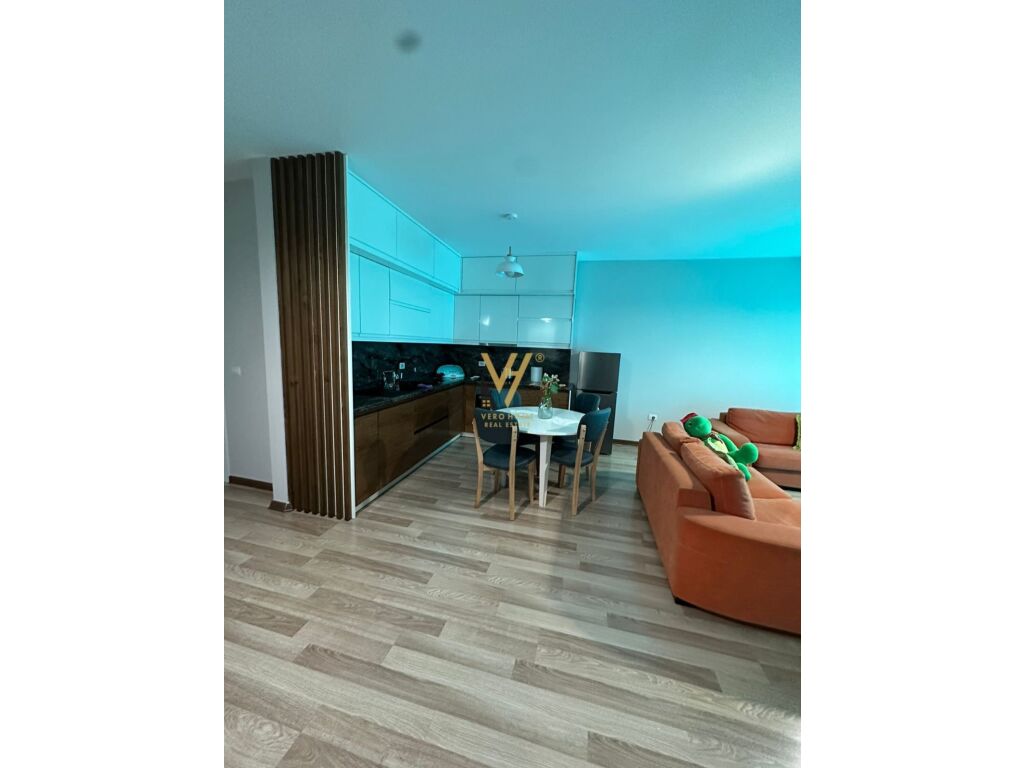 Jepet Apartament 2+1+2 me qera te Selvia 120 m2