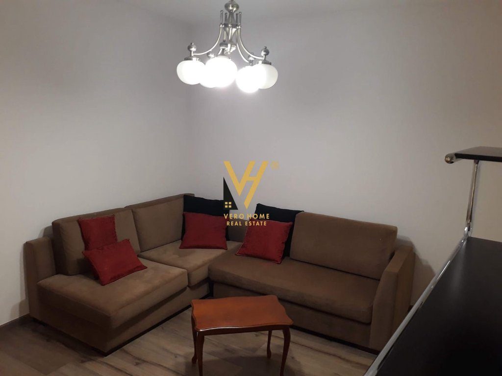 JEPET APARTAMENT 2+1+BLK ME QERA TE PROKURORIA 600 EURO
