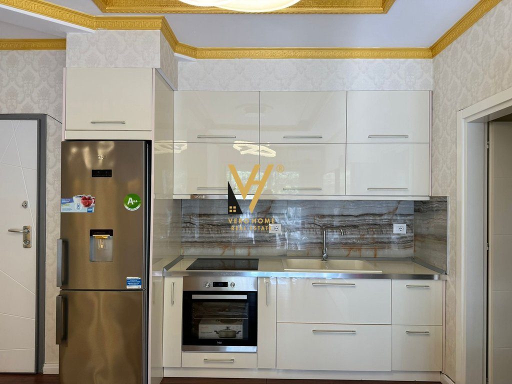 JEPET APARTAMENT 2+1+BLK ME QIRA TE LIQENI THATE 800 EURO 2
