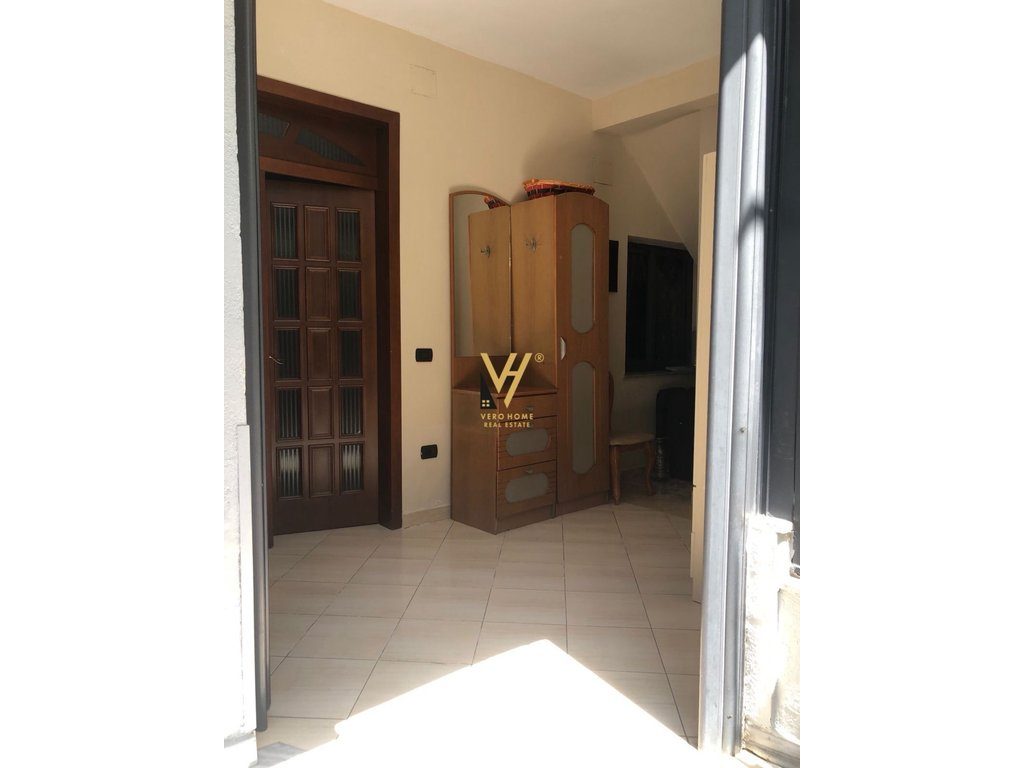 JEPET APARTAMENT 1+1+BLK ME QERA TE MEDRESEJA 500 EURO 3