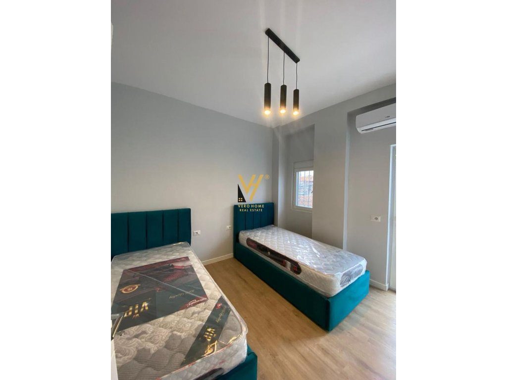 JEPET APARTAMENT LUKSOZ 2+1 ME QIRA TE 21 DHJETORI 60.000 LEKE 4