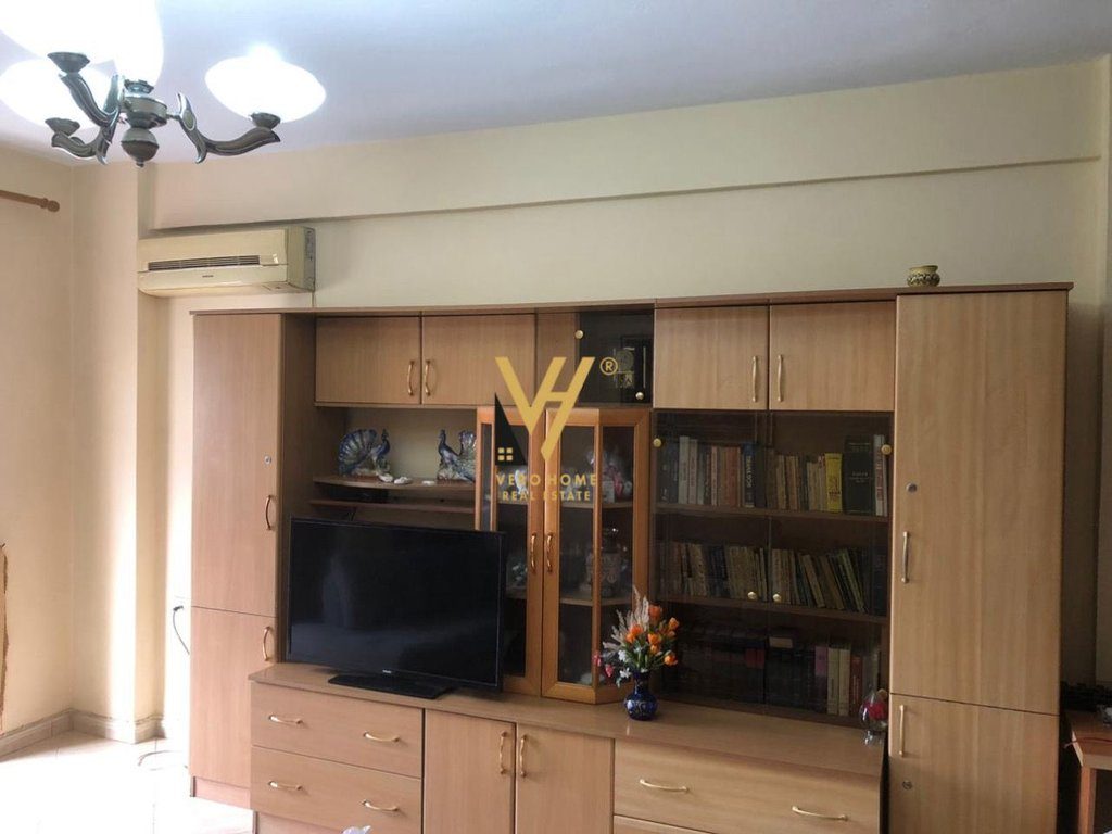 JEPET APARTMENT 1+1+BLK ME QIRA KOMUNA PARISIT 600 EURO 2
