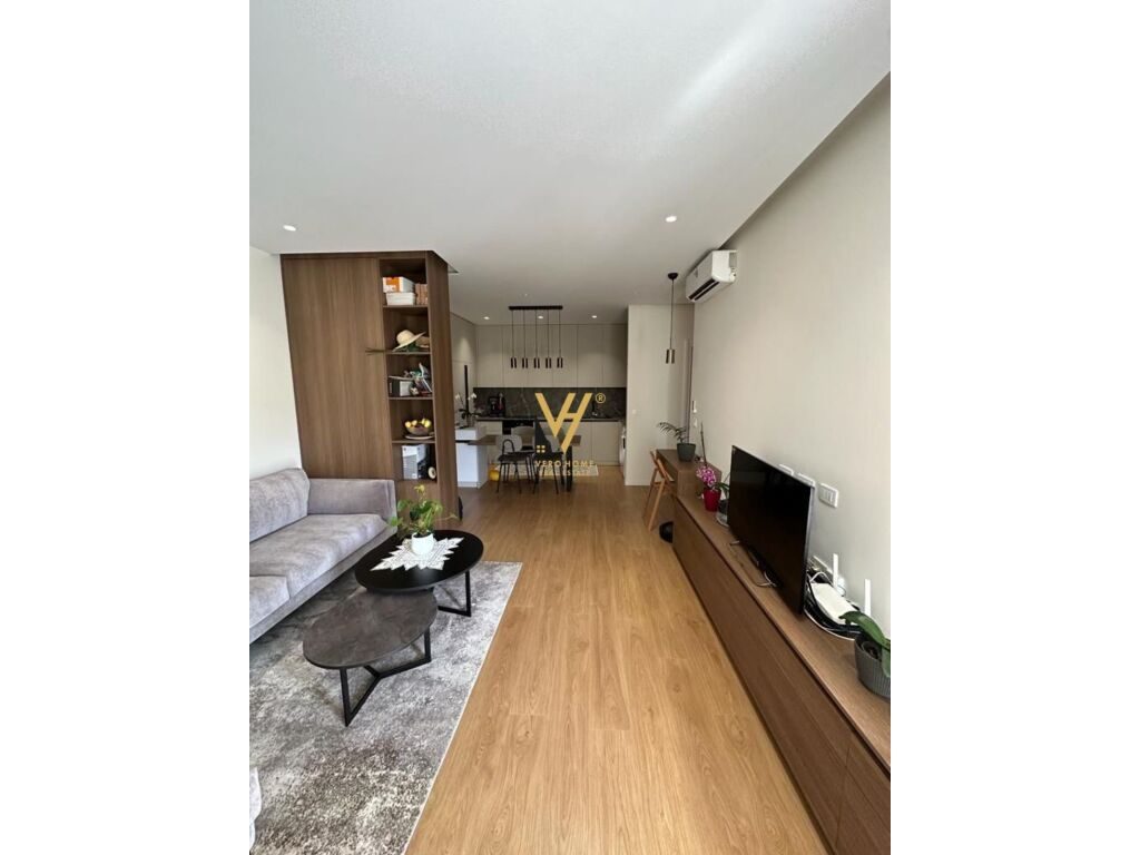 Jepet Apartament 2+1+ballkon+post parkimi me qera te Liqeni i Thate 84 m2 2