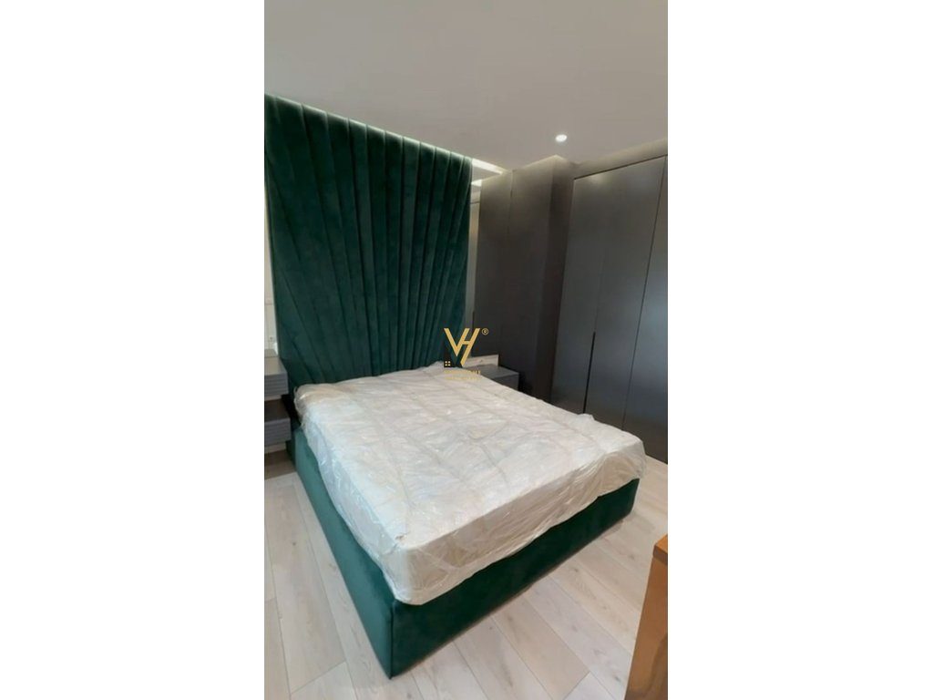 JEPET APARTAMENT 1+1+BLK ME QERA TE UNAZA E RE 65.000 LEKE 4