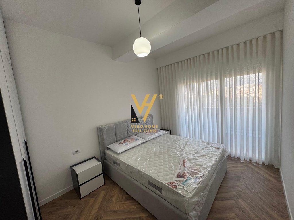 JEPET APARTAMENT 1+1+BLK ME QIRA NE YZBERISHT 55.000 LEKE 2