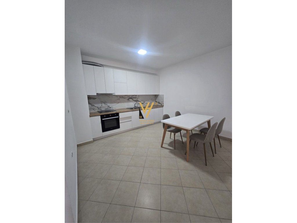JEPET APARTAMENT 3+1+2+BLK ME QERA NE DON BOSKO 600 EURO 3