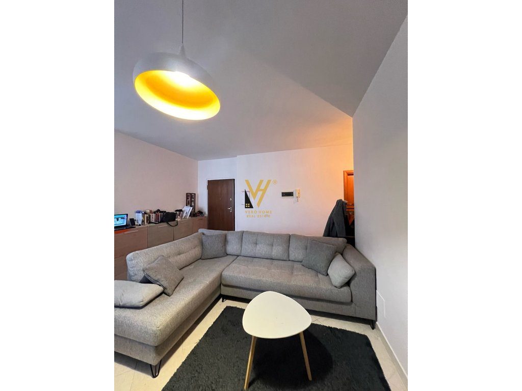 JEPET APARTAMENT 2+1+2+BLK ME QIRA TE RRUGA MARKO BOCARI 90.000 LEKE