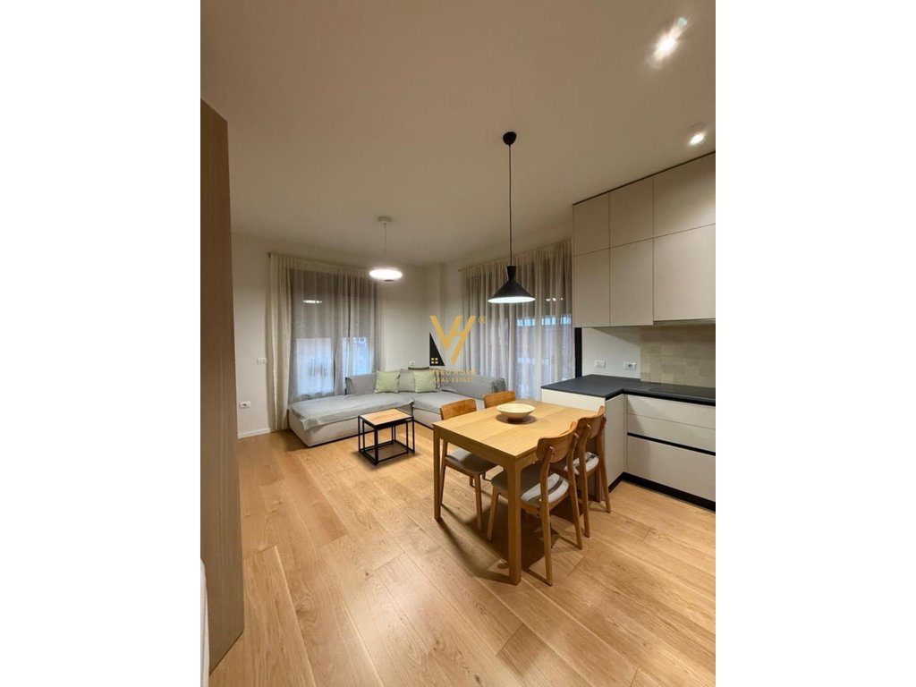 JEPET APARTAMENT 2+1+BLK ME QERA TEK RRUGA E KOSOVARVE 1.300 EURO 2