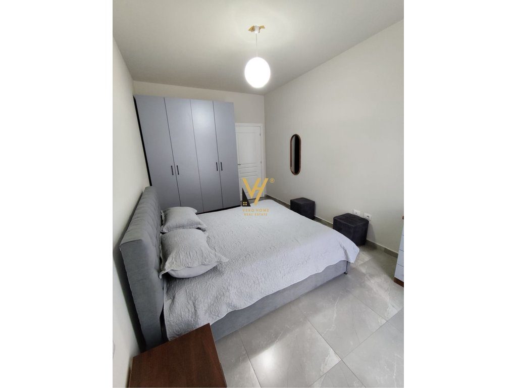 JEPET APARTAMENT 1+1+BLK ME QERA TEK ASL,QSUT 500 EURO 2