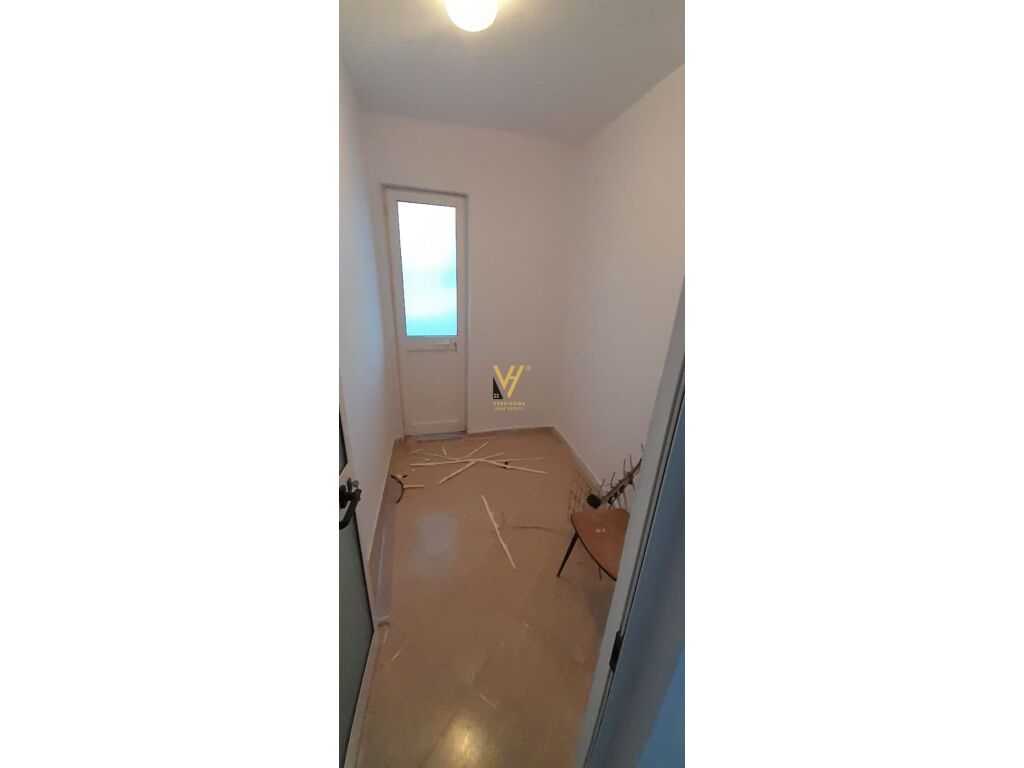 Jepet Apartament 2+1 me qera te Pazari i Ri 50 m2