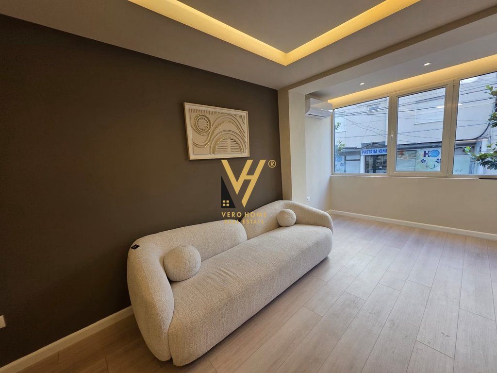 JEPET APARTAMENT 1+1+BLK ME QERA NE BLLOK 75.000 LEKE