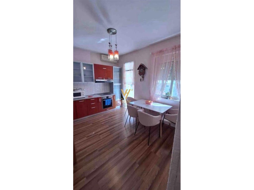 SHITET APARTAMENT 2+1+BLK TE MYSLYM SHYRI 165.000 EURO 2