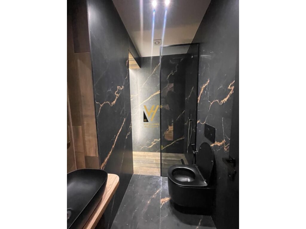 Shitet Apartament 2+1+2 tek Lulishtja, Komuna e Parisit 125 m2 4