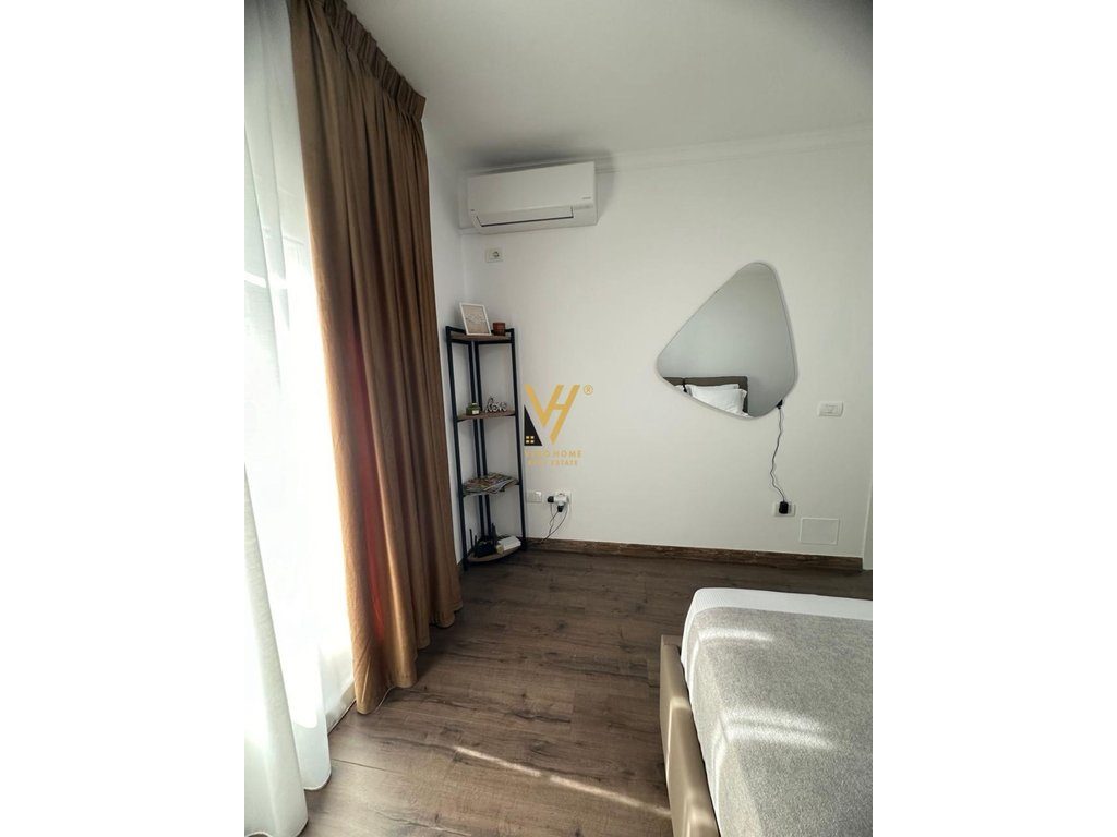 JEPET APARTAMENT 1+1 ME QERA TE 21 DHJETORI 59.000 LEKE 4