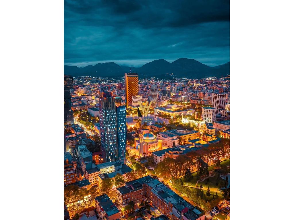 JEPET AMBIENT BIZNESI 600 M2 ME QIRA TEK ATTI TOWER,QENDER