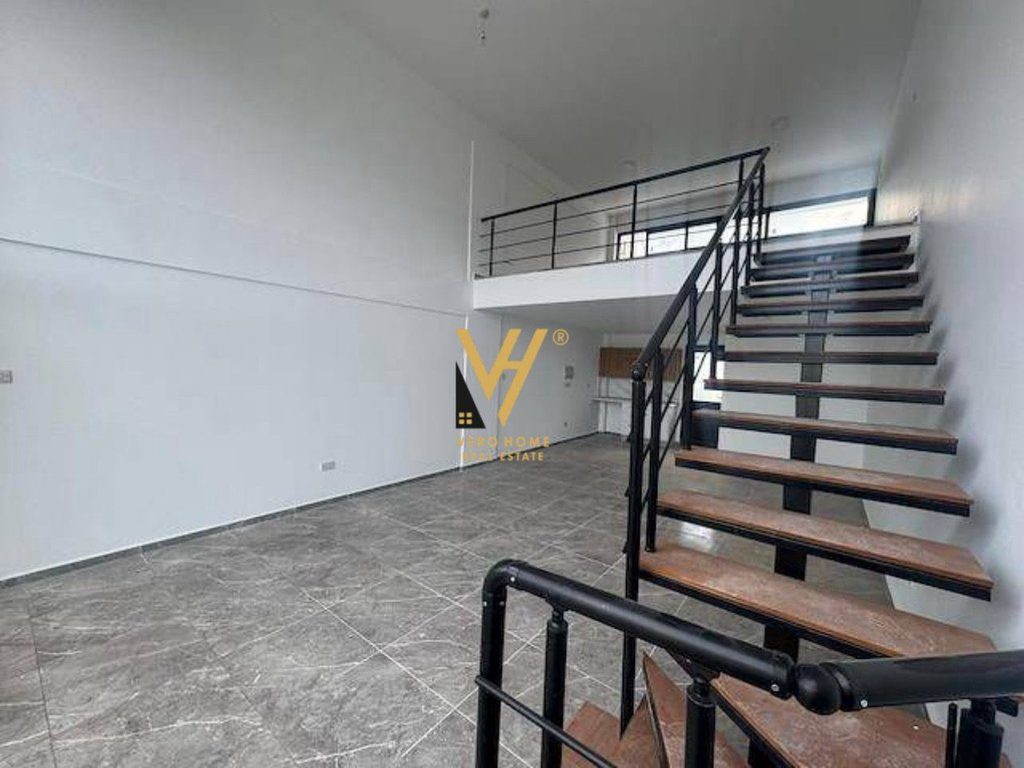 SHITET AMBIENT DUPLEX 93 M2 TE SHKOLLA E BALETIT 145.000 EURO