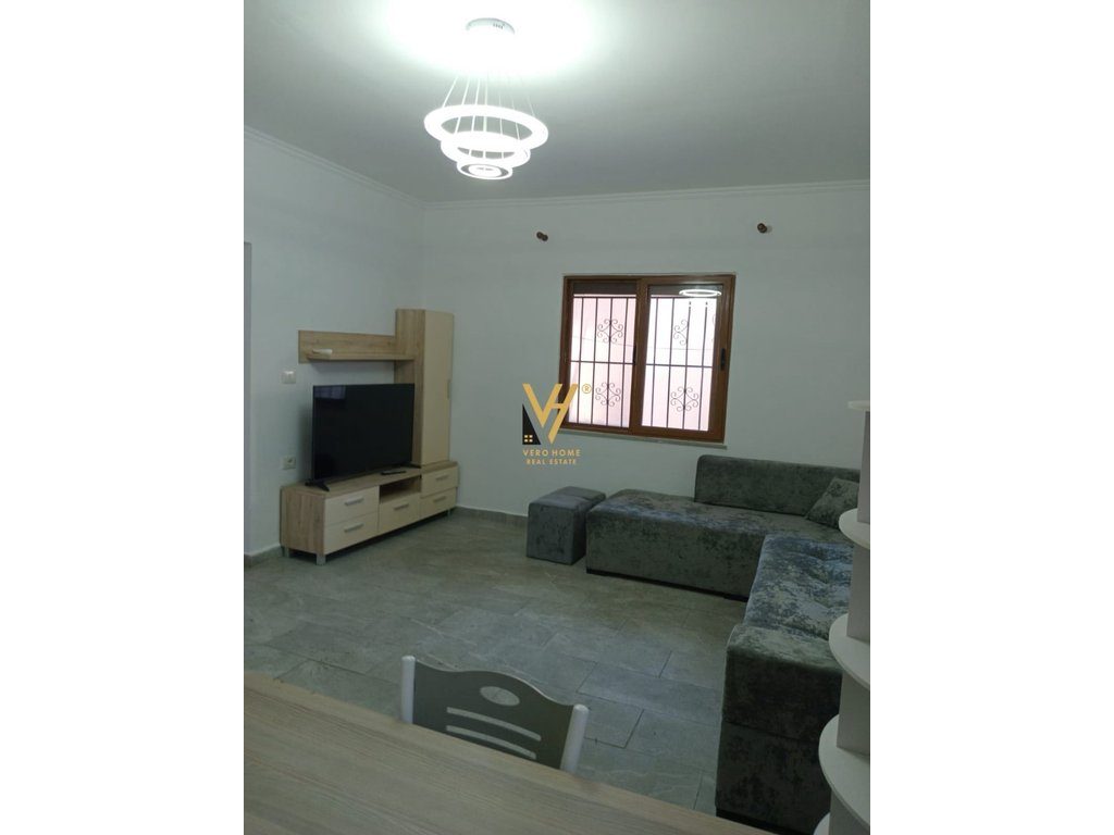 JEPET APARTAMENT 2+1 ME QIRA NE ASTIR 50.000 LEKE