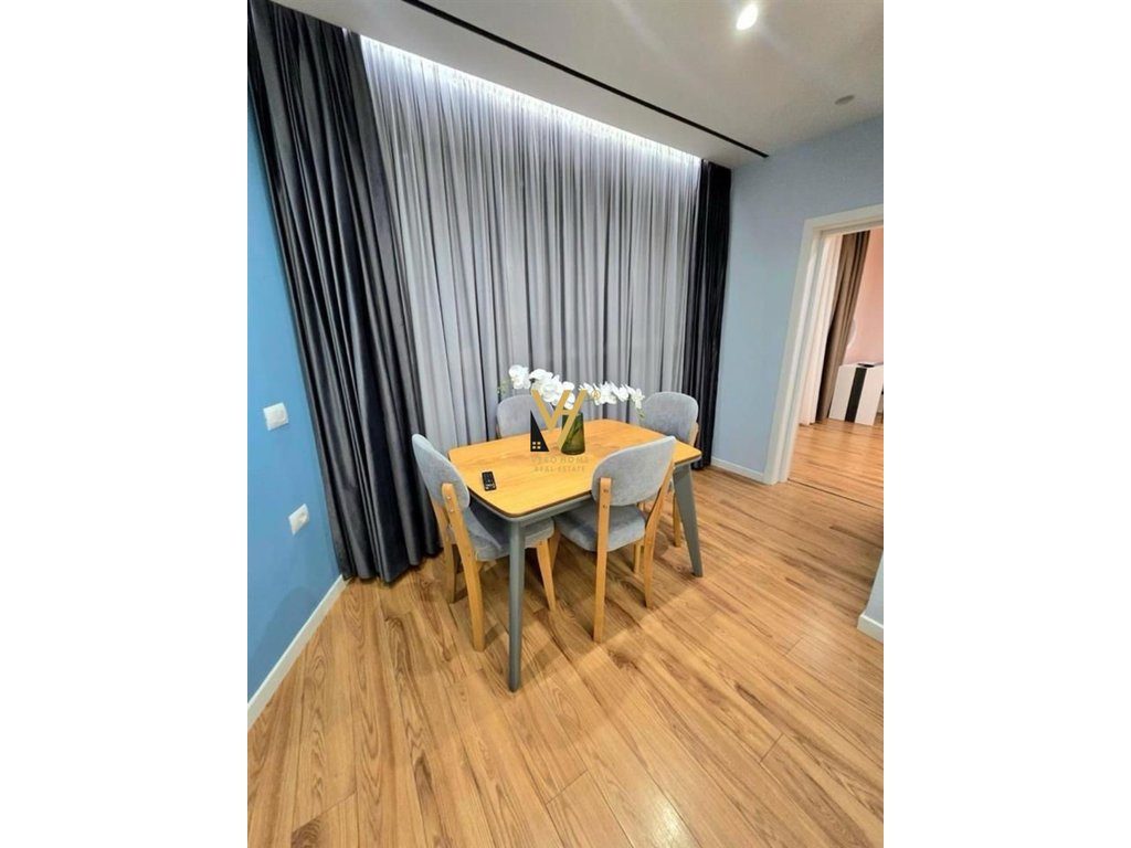 JEPET APARTAMENT 2+1 ME QERA TE LIQENI I THATE 700 EURO