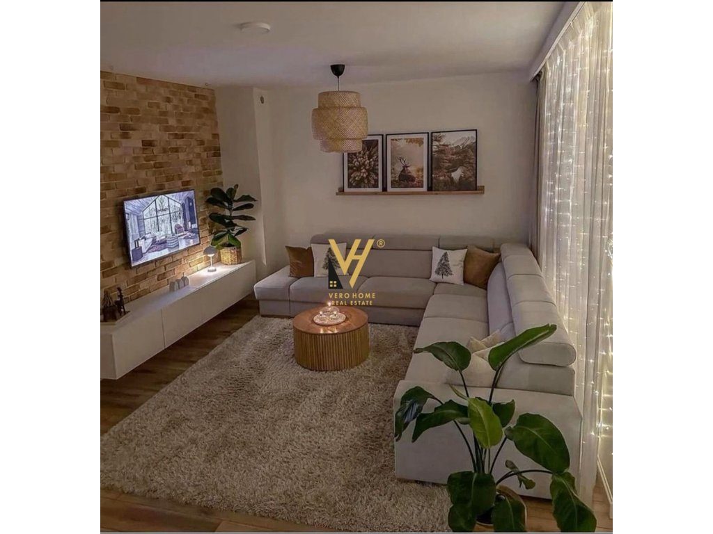 SHITET APARTAMENT 2+1+BALLKON NE FIER 90.000 EURO