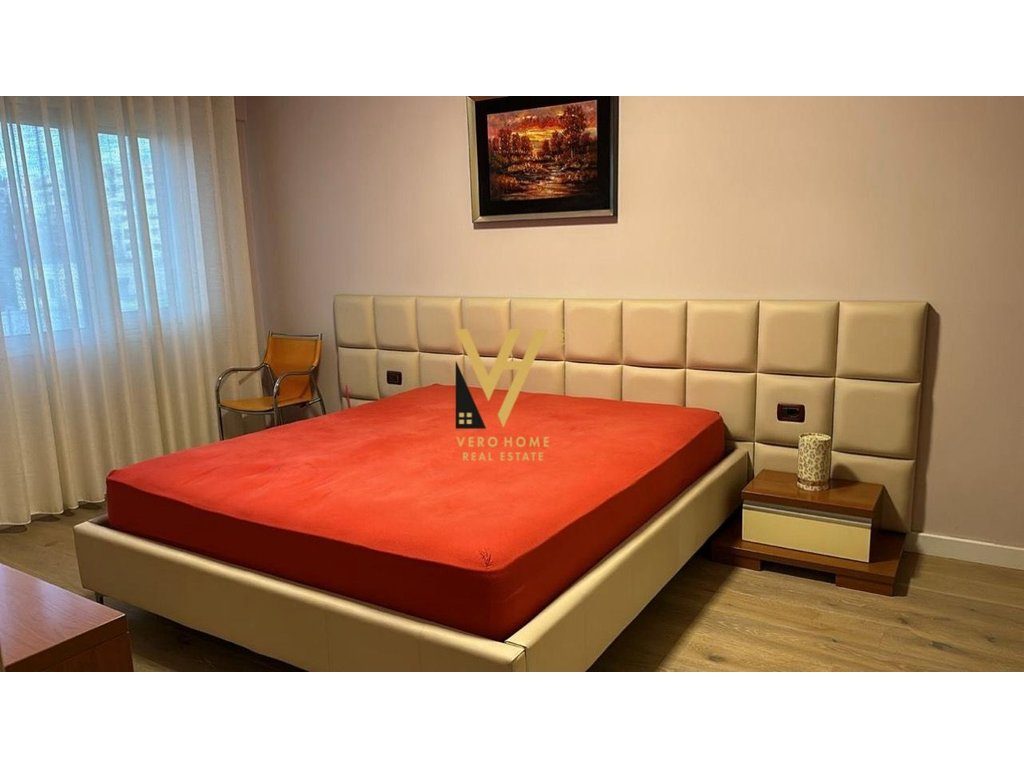SHITET APARTAMENT 2+1 NE DON BOSKO 250.000 EURO 4
