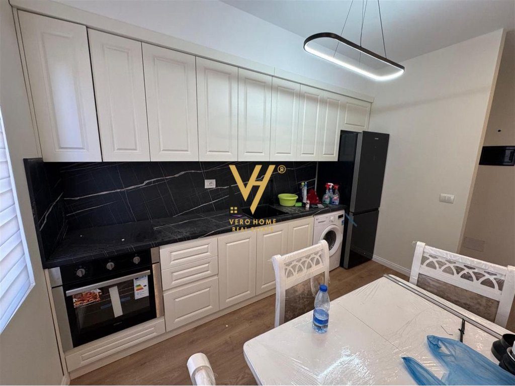 JEPET APARTAMENT 1+1+BLK ME QIRA TE HARRY FULTZ 650 EURO 3
