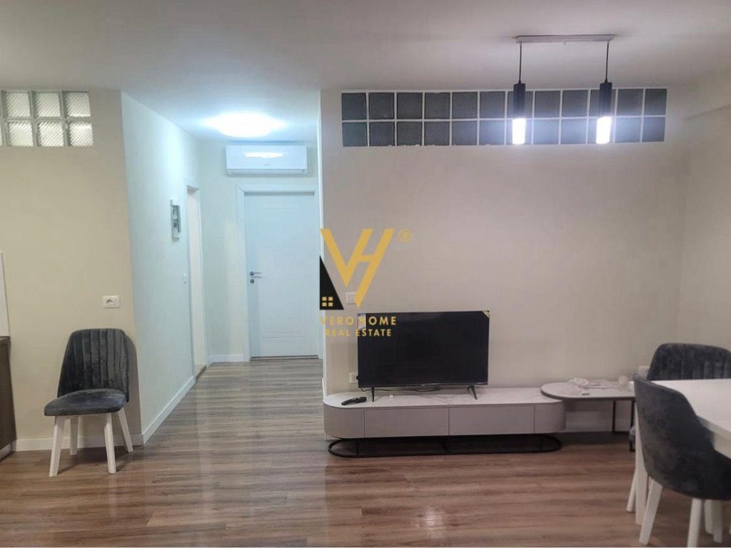 SHITET APARTAMENT 2+1+VERANDE NE KAMEZ 150.000 EURO