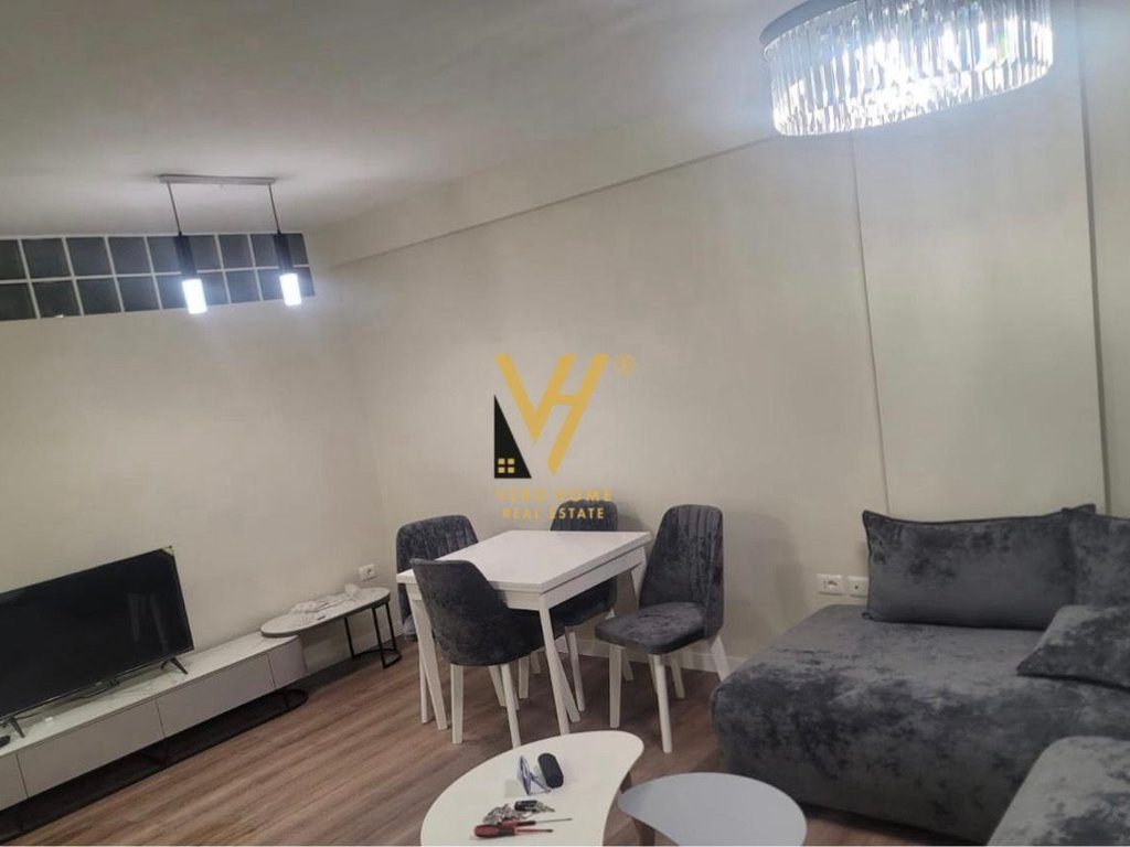 SHITET APARTAMENT 2+1+VERANDE NE KAMEZ 150.000 EURO 2