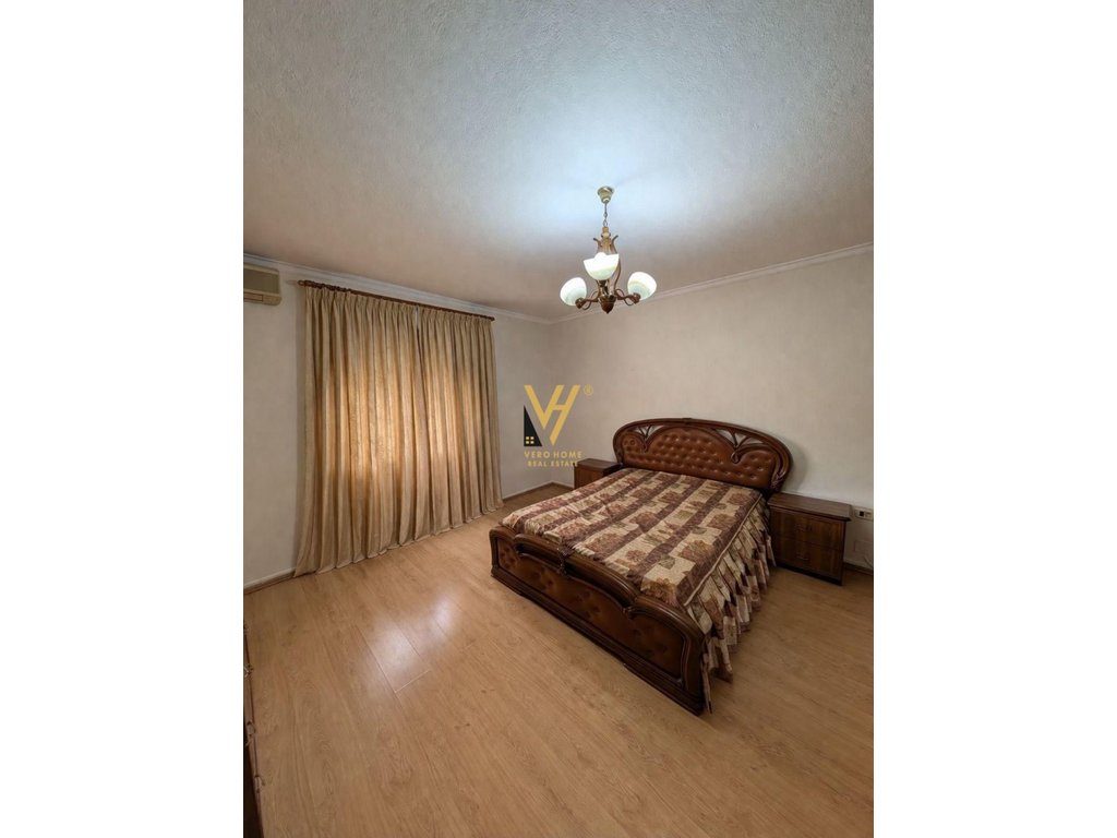 SHITET APARTAMENT 2+1+VERANDE TE MYSLYM SHYRI 274.000 EURO 2