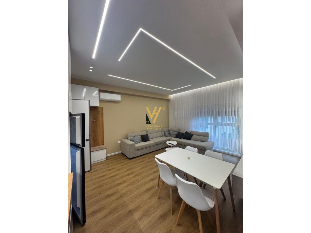 JEPET APARTAMENT 1+1+BLK ME QERA TEK KADIU ALI DEMI 50.000 LEKE