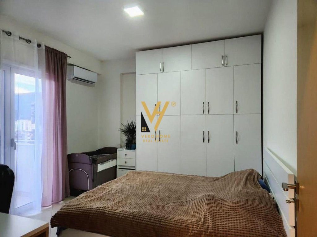 SHITET APARTAMENT 1+1+2 BLK NE VLORE 125.000 EURO 3