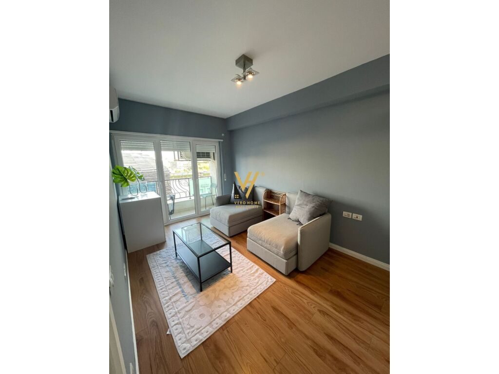 Jepet Apartament Duplex 3+1+3 me qera te Kodra e Diellit 2 , 189 m2 2