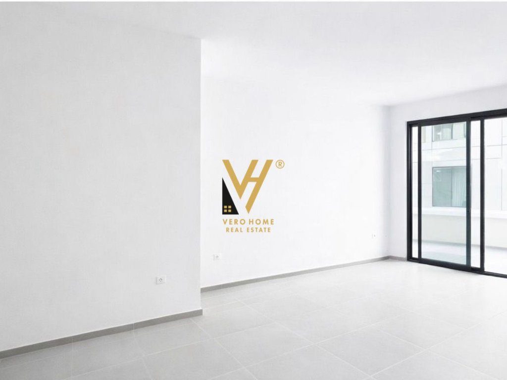 SHITET APARTAMENT 1+1+VERANDE TE UJI I FTOHTE 215.000 EURO 2