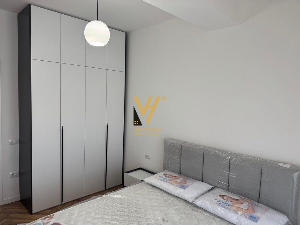 JEPET APARTAMENT 1+1+BLK ME QIRA NE YZBERISHT 55.000 LEKE 3