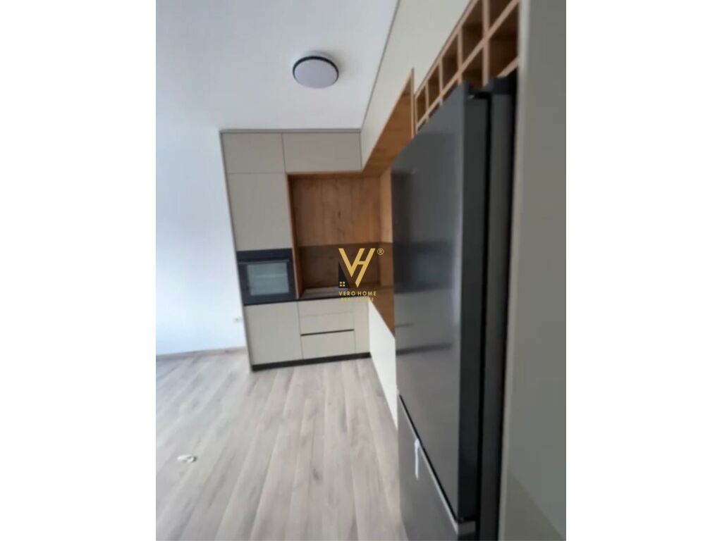 Jepet Apartament 3+1+ballkon me qera te Ish Fusha e Aviacionit 110 m2