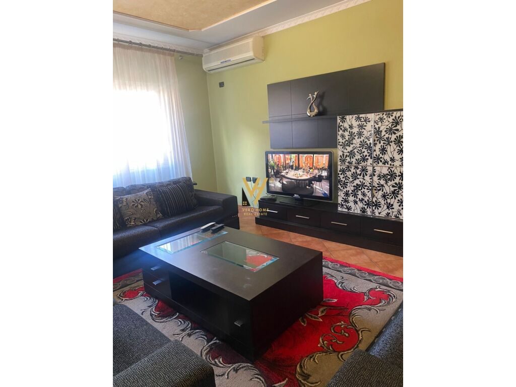 Jepet Apartament 2+1+2+ballkon me qera te Sheshi Willson 110 m2 4