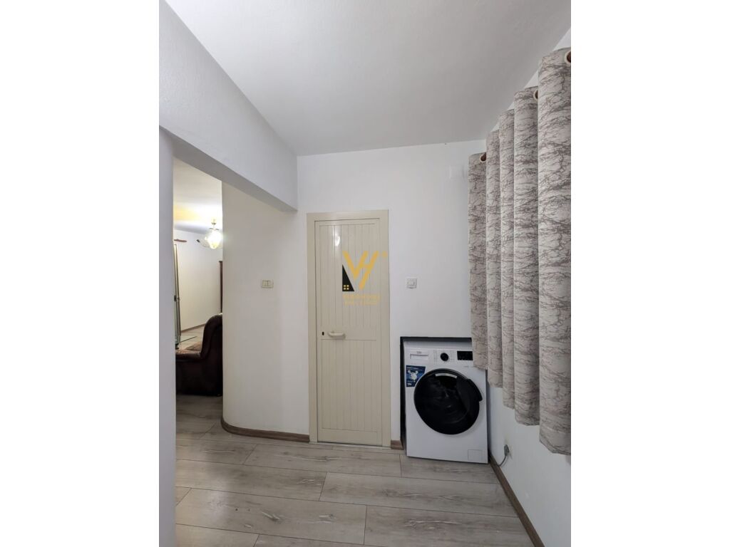 Jepet Apartament 2+1+ballkon me qera te Ministria e Jashtme 80 m2 4